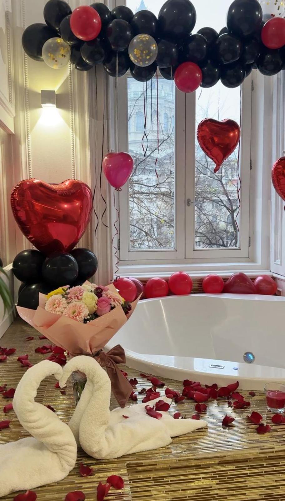 דירות בודפשט Vip Jacuzzi Luxury מראה חיצוני תמונה