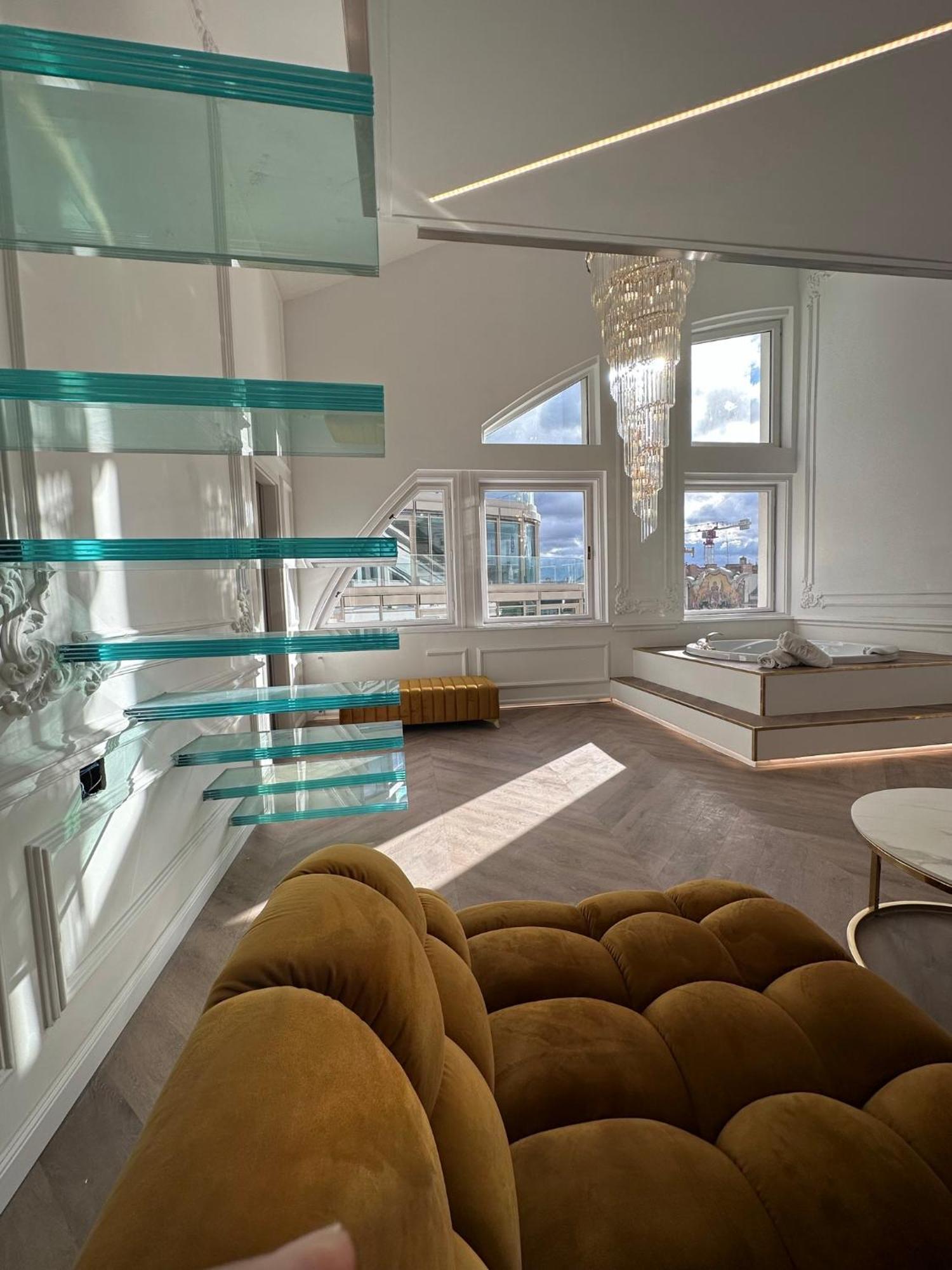 דירות בודפשט Vip Jacuzzi Luxury מראה חיצוני תמונה